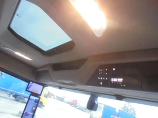 DAF XD 2026 - 260 FA DEMO RHD bild 17