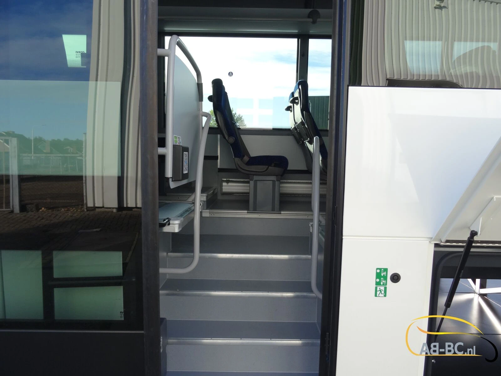 Iveco New 13 MTR Crossway 61 seats ADAS afbeelding 32