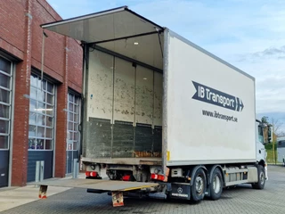 Mercedes-Benz Actros 2018 - 2646 6x2 - Isolated box with sidedoors - Zepro Loadlift - Full air obrazek 11