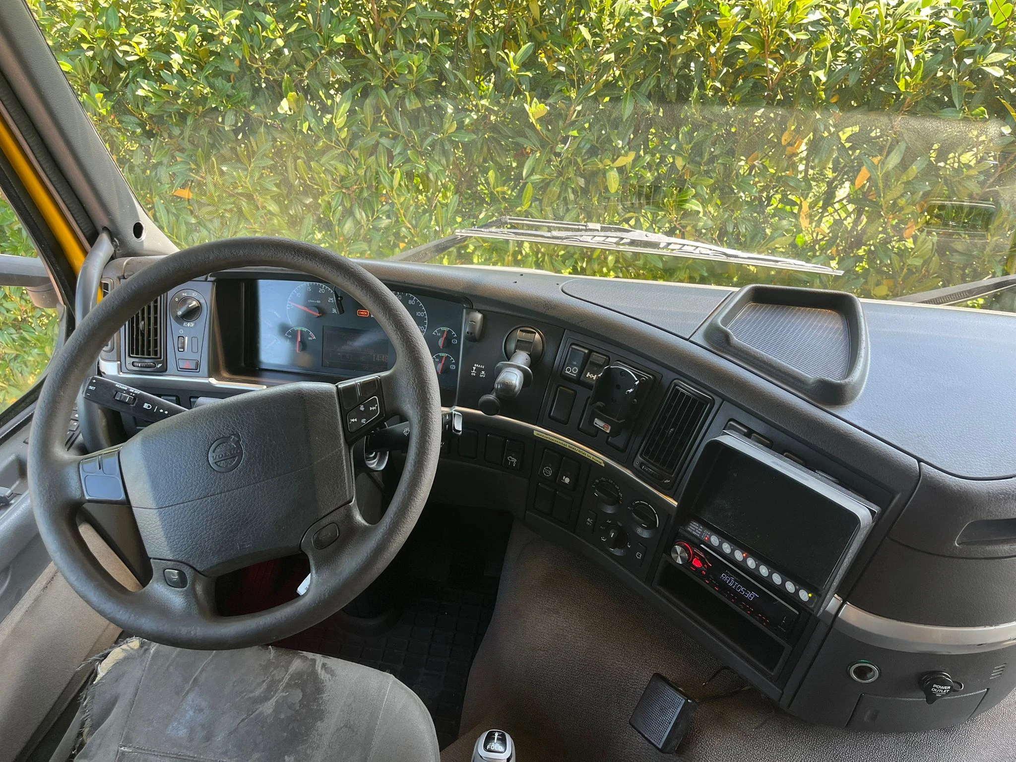 Volvo FM 2005 - 9 6X2R afbeelding 20