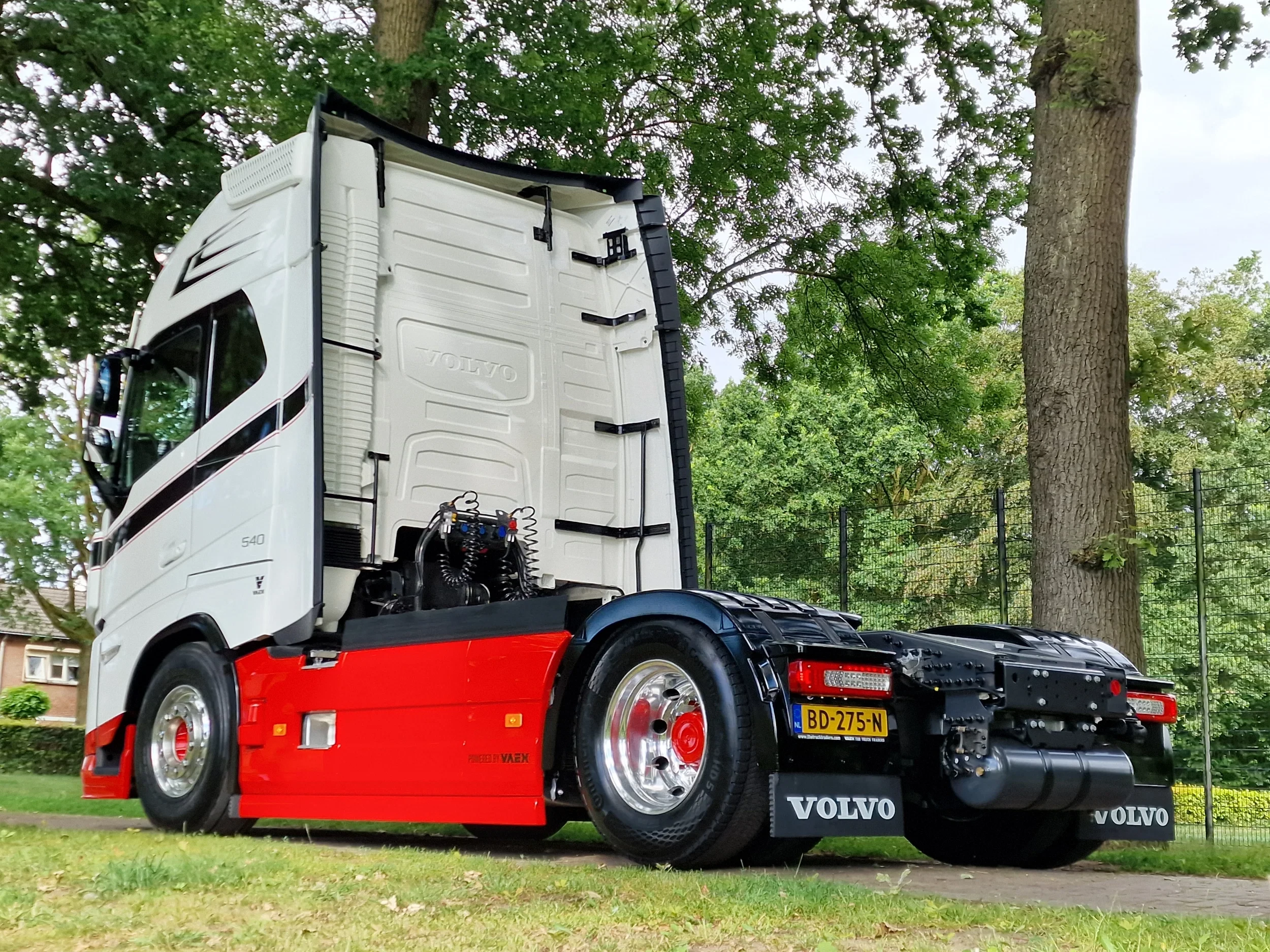 Volvo FH 2026 - 540 Aero Globetrotter XL 4x2 - New - Full spec - Show Truck - BUFFL interior - Retarder - I parkcool - Full air immagine 31