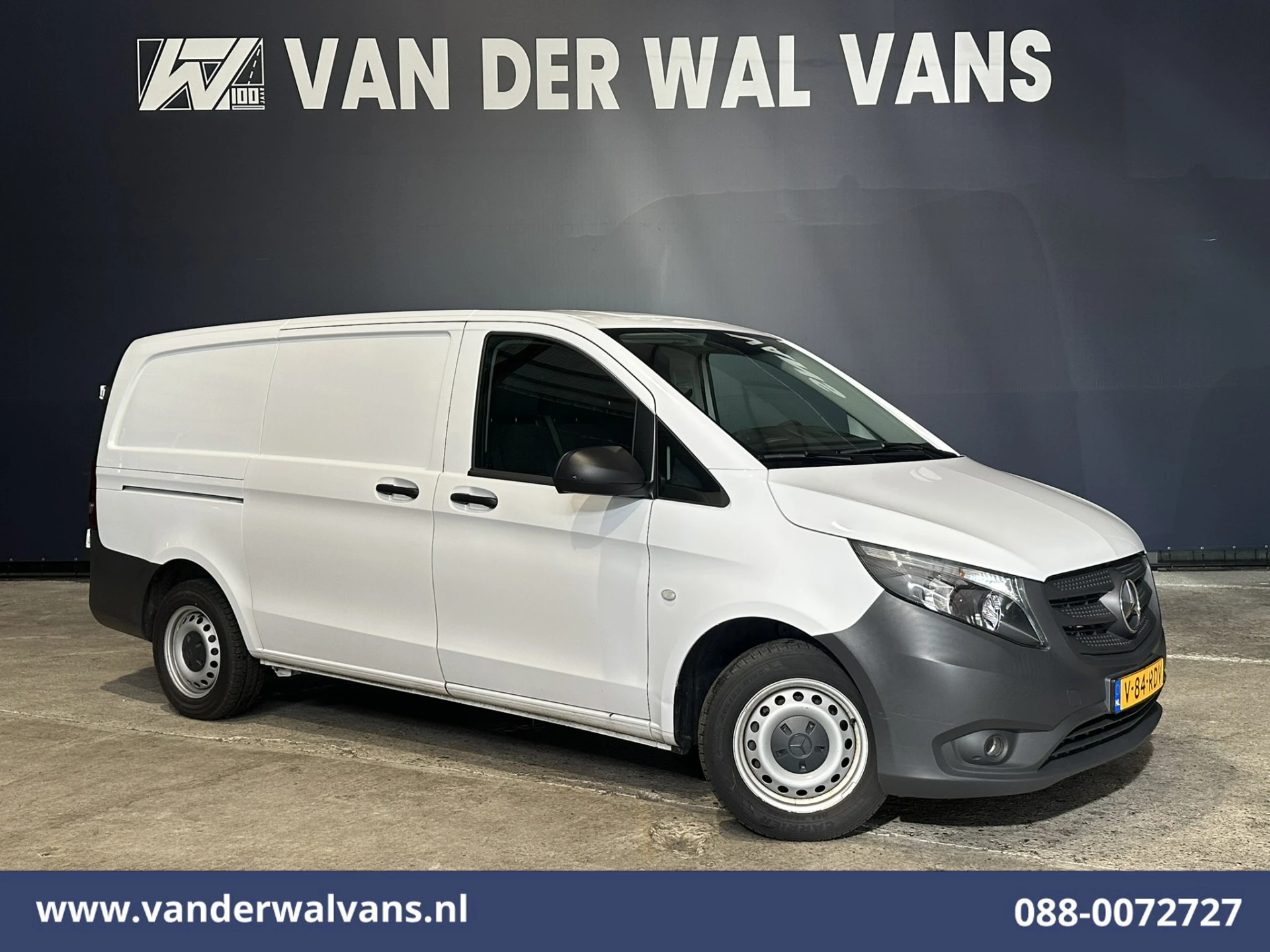 Mercedes-Benz Vito 2023 - 116 CDI 164pk L2H1 Euro6 Airco | Camera | Apple Carplay | Cruisecontrol afbeelding 1