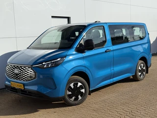 Ford Tourneo Custom 2025 - Custom 71kWh 218PK Elektrisch 344km WLTP BEV Snelladen 2t Trekhaak LED ACC Camera Carplay Parkeersensoren v+a Digital Aqua Blue for sale
