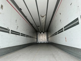 Schmitz Cargobull N/A 2015 - CARRIER VECTOR 1950 D/E / DISCBRAKES / NL-TRAILER / APK: 9-2026 imagen 8