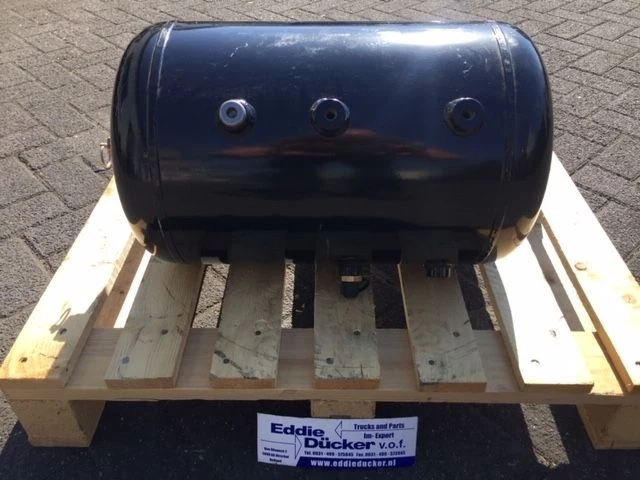 DAF - 2011323 LUCHTKETEL 36 LTR immagine 1