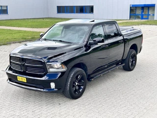 Dodge Ram 1500 2014 - 5.7 V8 Crew Cab 6'4 sport black out MARGE immagine 5