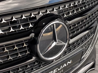 Mercedes-Benz V-Class 2024 - 300d Extra Lang Avantgarde Dubbele Cabine immagine 37
