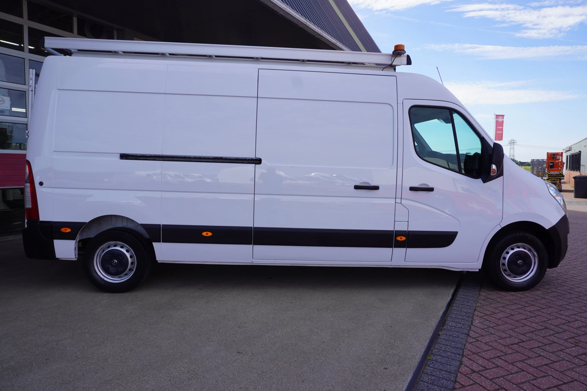 Opel Movano 2019 - 2.3 CDTI 111pk L3H2 Start/Stop obrázek 3