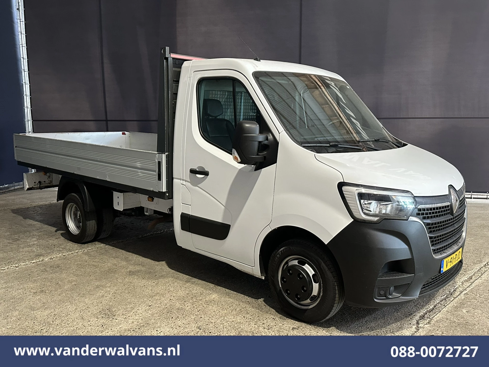 Renault Master 2023 - 2.0 dCi Pick Up Open Laadbak Dubbel Lucht Euro6 Airco | Cruisecontrol | LED | Leder| 3500kg Trekvermogen image 7