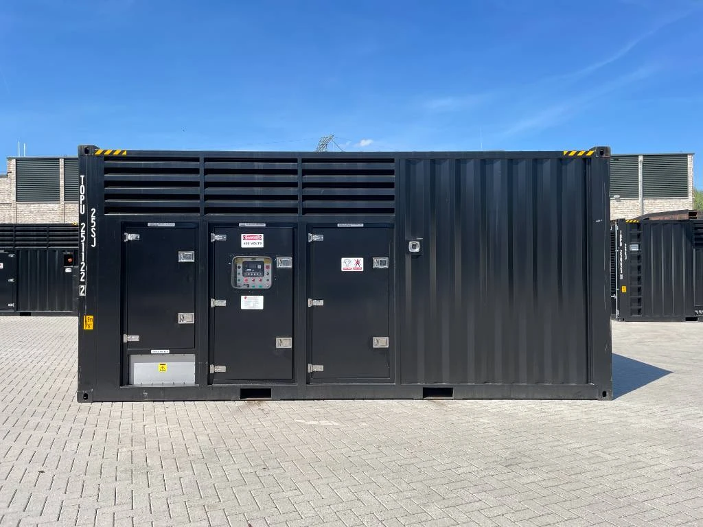 Cummins 2026 - KTA38-G2 - 1100 kVA Generator 50/60Hz - DPX-18813 Bild 1
