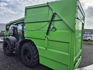 JCB N/A 2021 - Fastrac 4220 met container obrazek 23