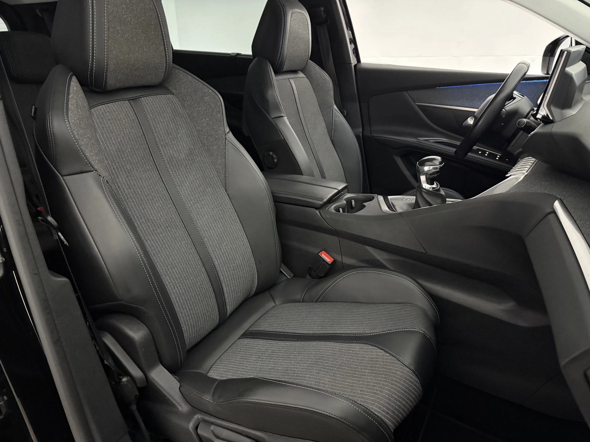 Peugeot 5008 2022 - 1.2 PureTech Allure 7p. afbeelding 20