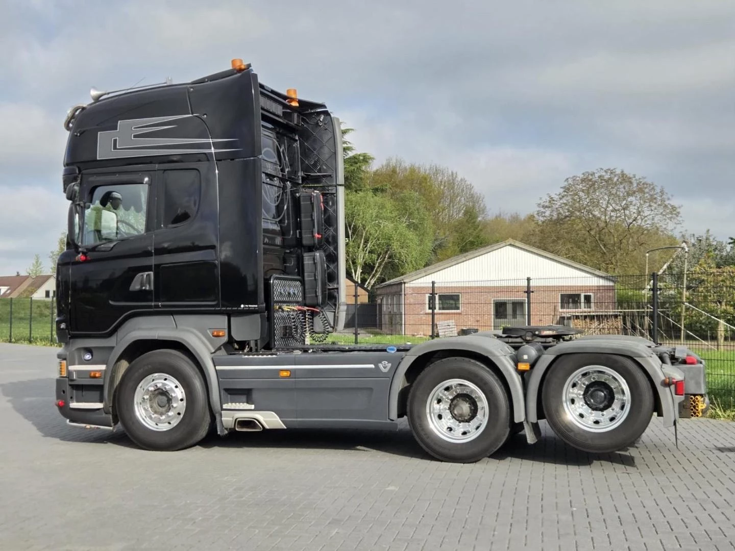 Scania R 2015 - R520 V8 image 4