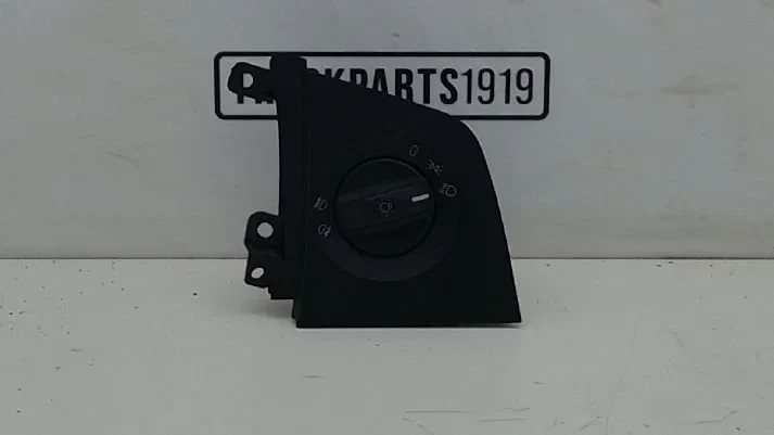 Mercedes-Benz - Electrical System Hoofd verlichting schak. MB MP afbeelding 1