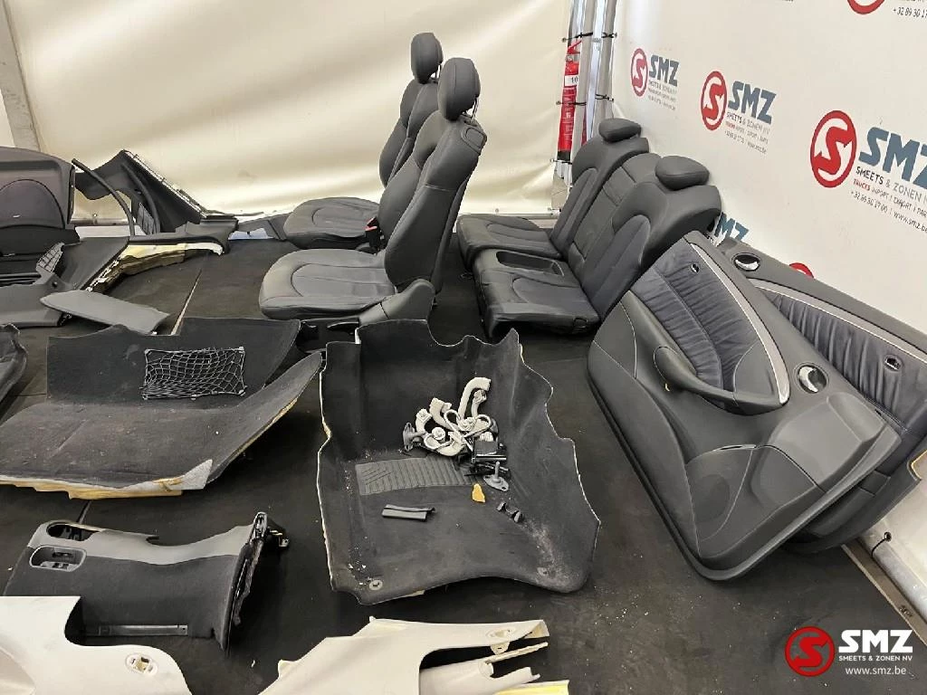Mercedes-Benz - Occ set interieur met zetels W209 Mercedes imagen 2
