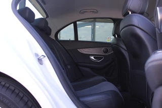 Mercedes-Benz C-Class 2017 - 180 AUT9 Avantgarde CAMERA NAVI TREKHAAK NL AUTO image 18