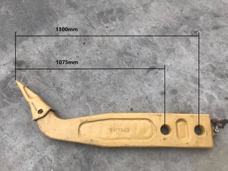Cat N/A 2026 - D7R Shank incl. Tip image 4
