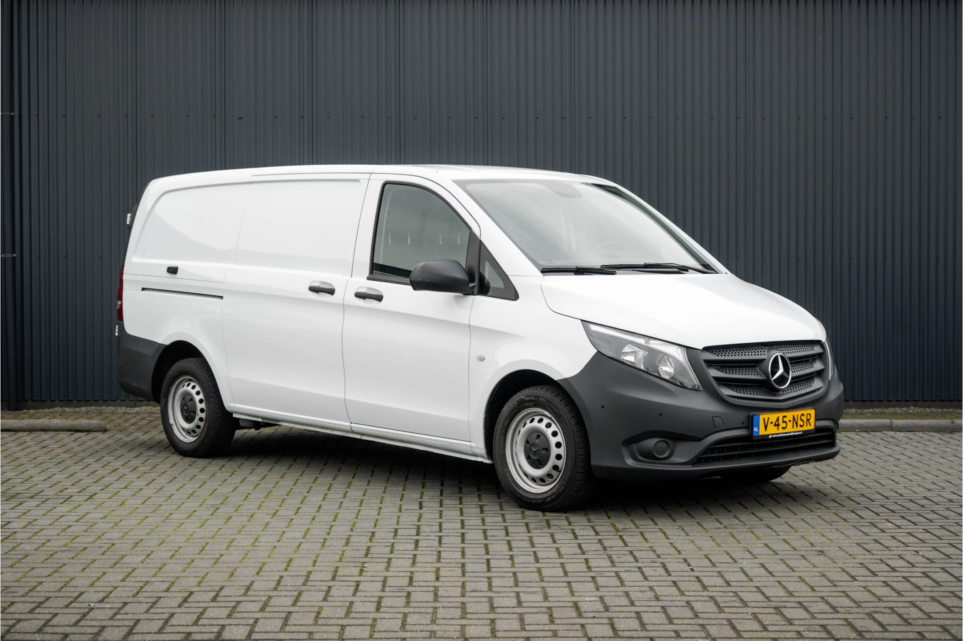 Mercedes-Benz Vito 2024 - **116 CDI L2H1 | 160PK | Camera | Carplay | PDC | Cruise | Stoelverwarming | Airco** immagine 4