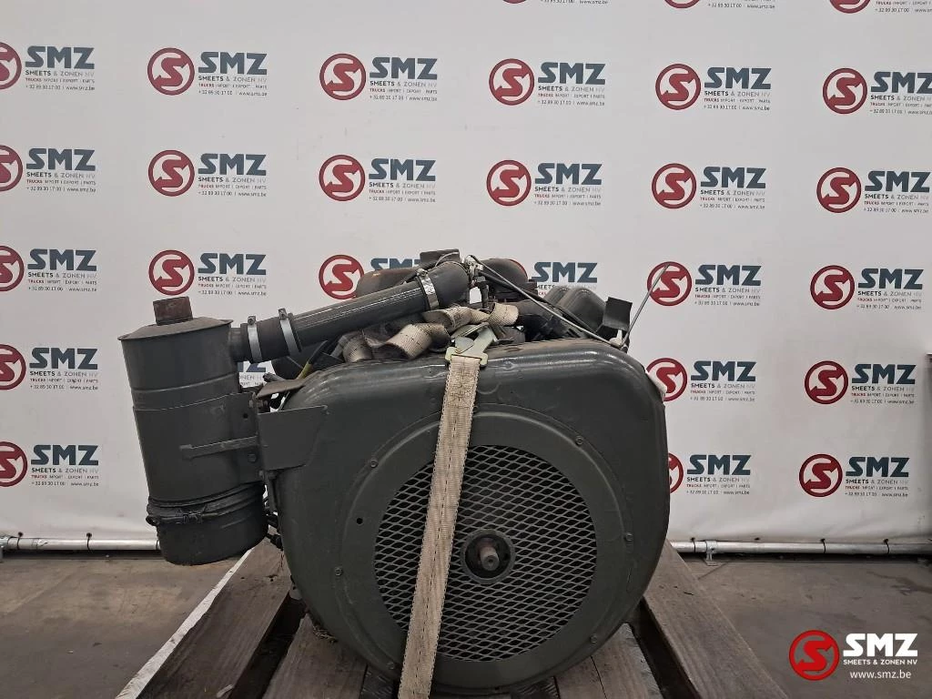 Diversen - Motor + versnellingsbak Wisconsin V465D imagen 2