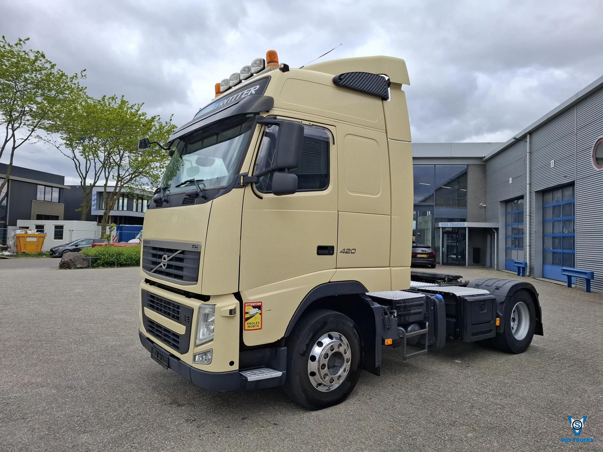 Volvo FH 2013 - 13.420 / ONLY:698735 KM / AIRCO / GOOD CONDITION / AUTOMATIC / EURO-5 / 2013 afbeelding 1