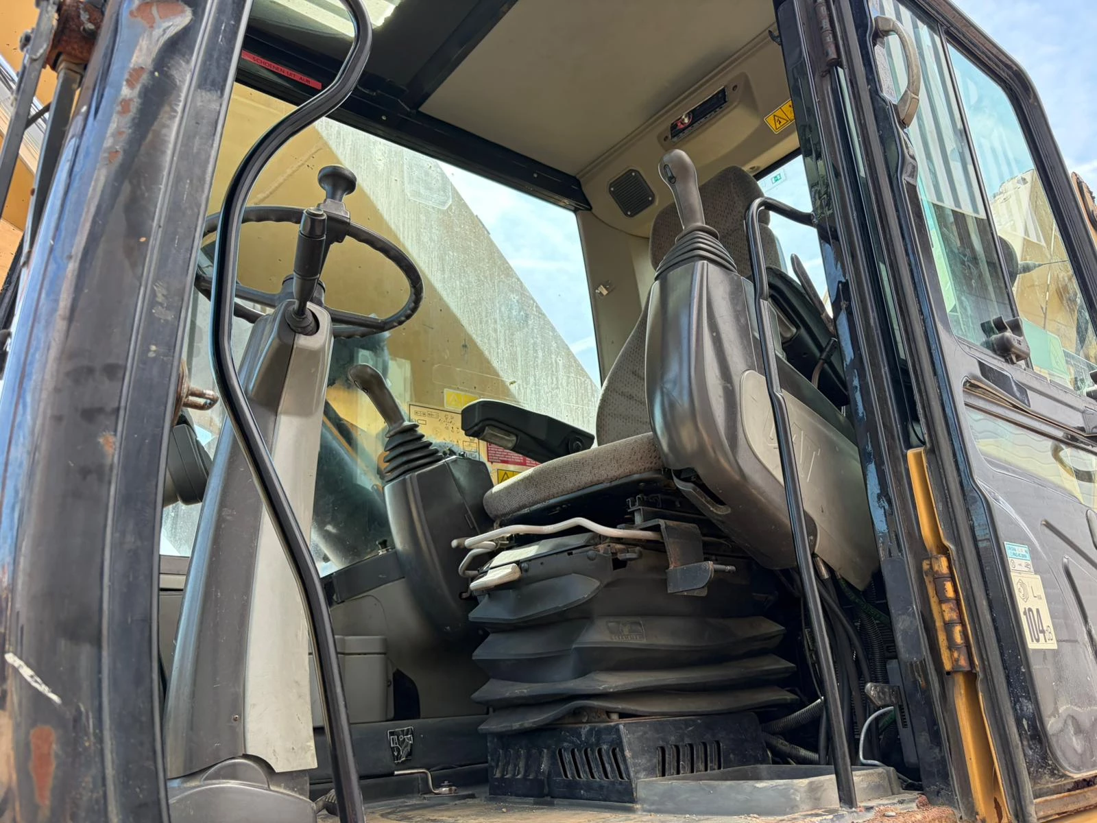 Caterpillar M325DMH 2009 afbeelding 21