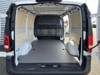 Mercedes-Benz eVito 2025 - L2 66 kWh Wltp 260km Apple Carplay Camera zdjecie 26