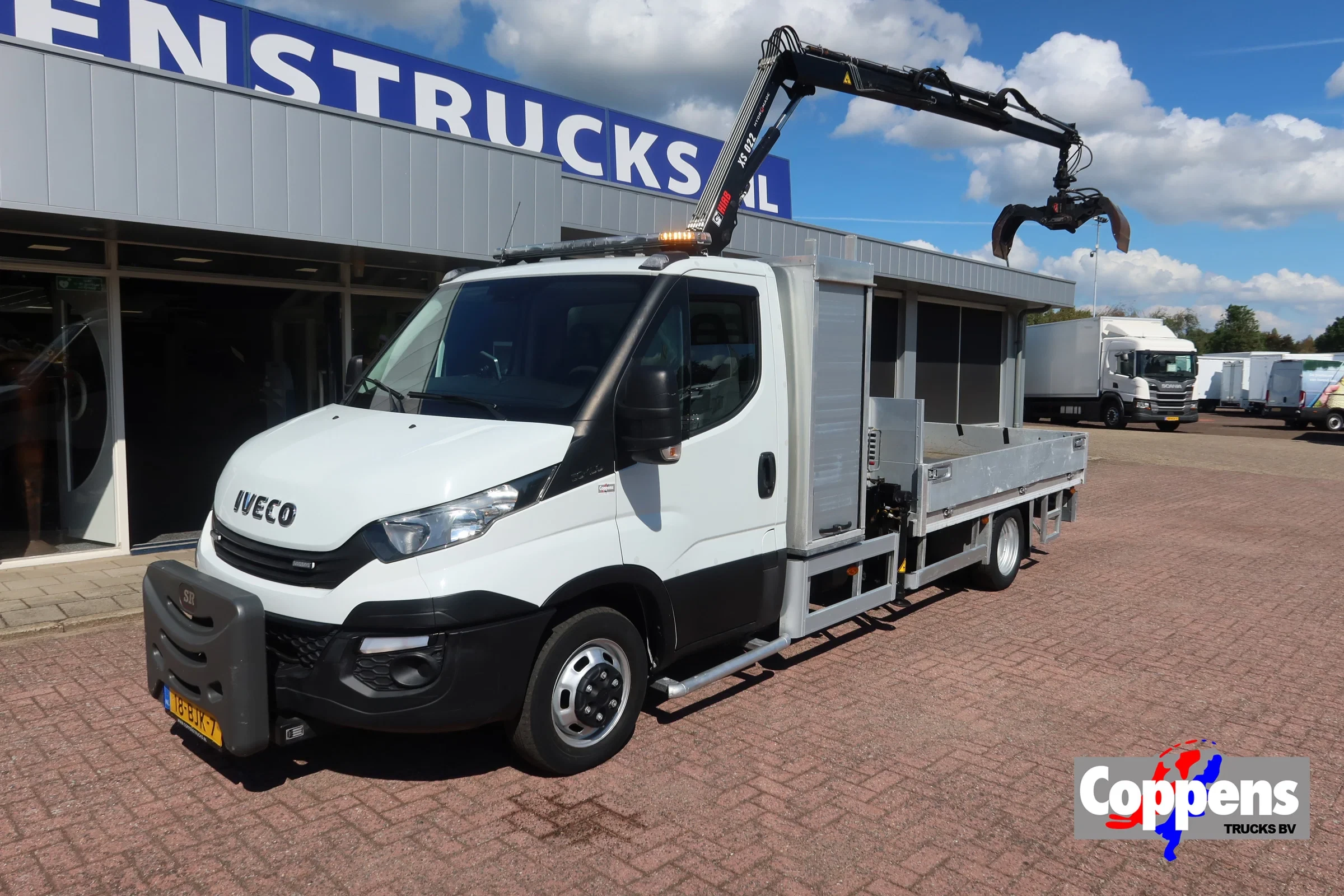 Iveco 50C15 2017 - Openbak+ Kraan Hiab afbeelding 1