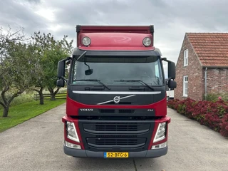 Volvo FM 2014 image 3 thumbnail