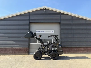 Giant G1500L X-tra minishovel BLACK edition ! Met zeer veel opties !! 2026 afbeelding 2 miniatuur