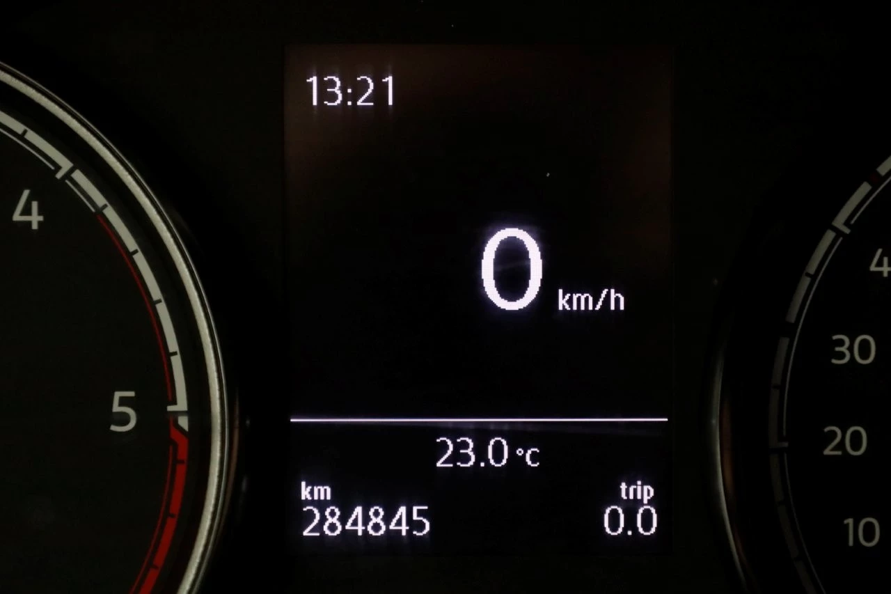 Volkswagen Transporter 2021 - T6.1 2.0 TDI Lang D.C. Airco/Cruise Control 04-2021 image 18