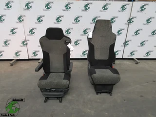 MAN - 81.62307-6681 // 81.62307-6628 STOELEN SET MAN 18.500 MODEL 2020 na prodej