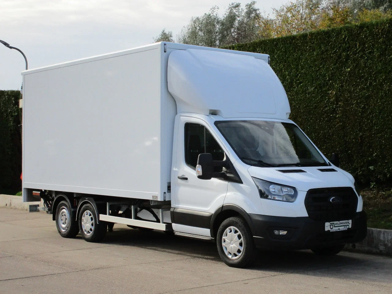 Ford Transit 2024 - 350 Gesloten clixtar oplegger 4,9 m. afbeelding 4