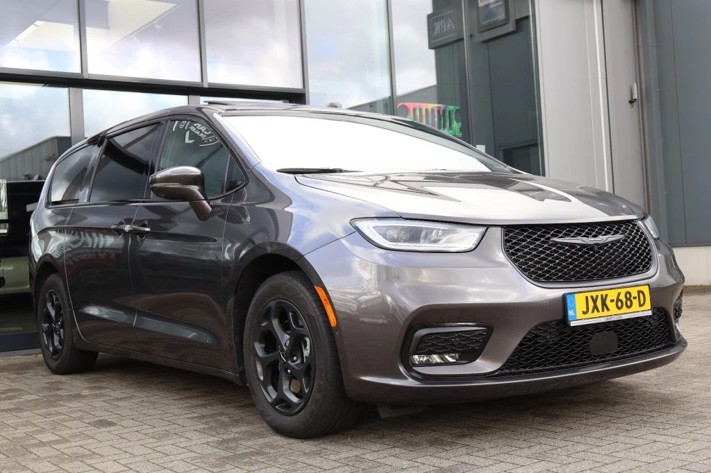 Chrysler Voyager 2023 - 3.6i V6 Hybrid LIMITED S PHEV 7 - Persoons / Plug In Hybrid afbeelding 11