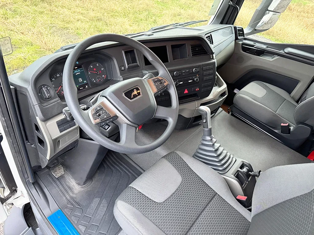 MAN TGS 2022 - 33.360 BB CH 6x4 Refrigerated Box Truck Bild 3