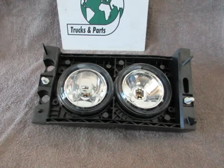 DAF - 1725272 // 1725270 // 1725271 // 1725273 MISTLAMP NIEUWE LINKS & RECHTS DAF XF CF LF EURO 5 imagem 3 miniatura