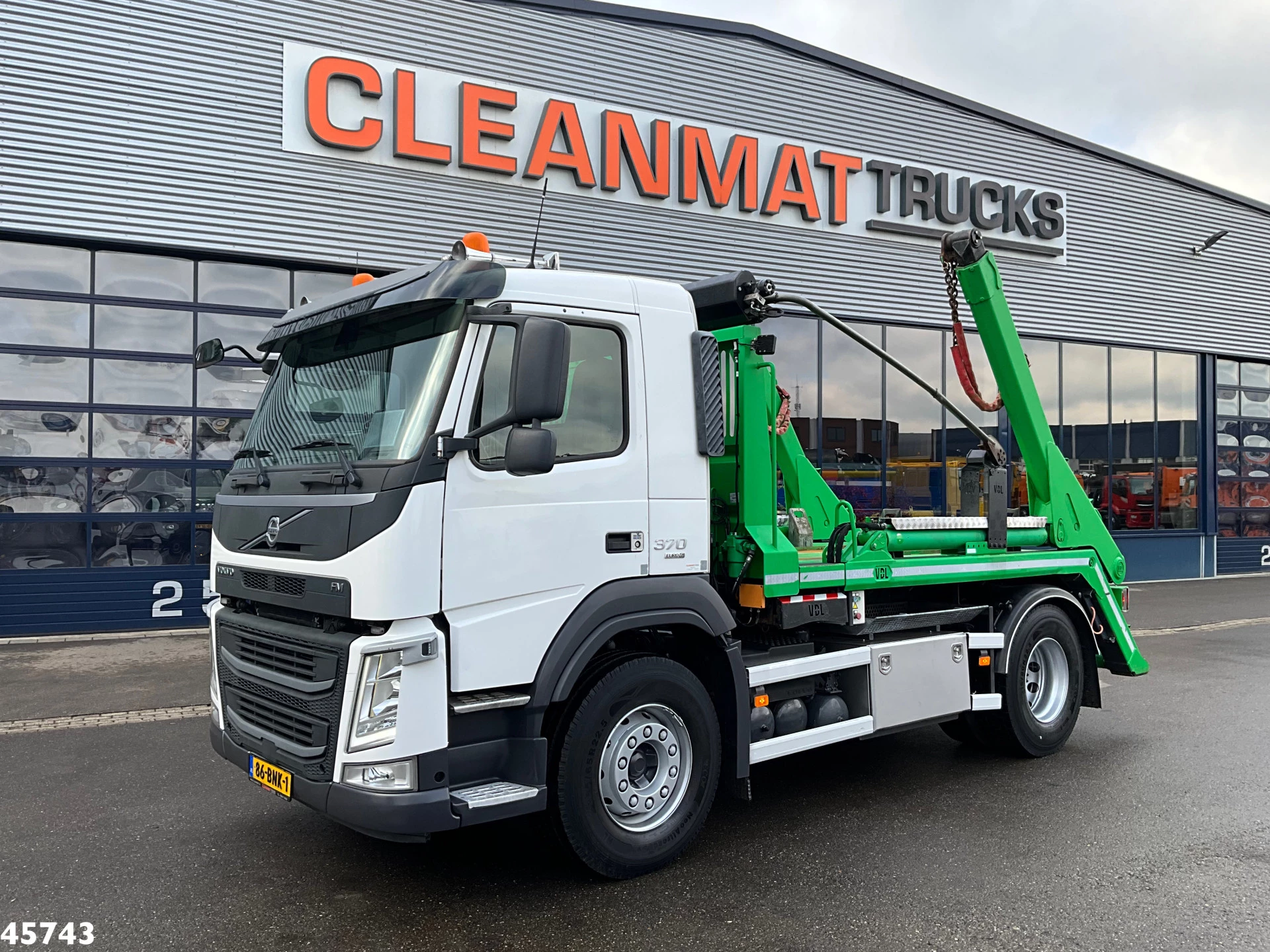 Volvo FM 370 Euro 6 VDL 14 Ton portaalarmsysteem 2019 Bild 1