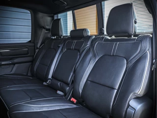 Dodge Ram 1500 2024 - Limited Night image 11