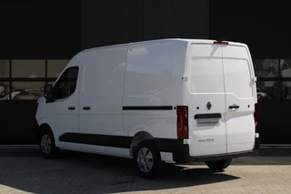 Renault Master 2024 - T35 2.0 dCi 170pk L2H2 Extra - 2x Schuifdeur - Navigatie - Blind Spot - Camera - Stoelverwarming - Verwarmde voorruit - Rijklaar immagine 37