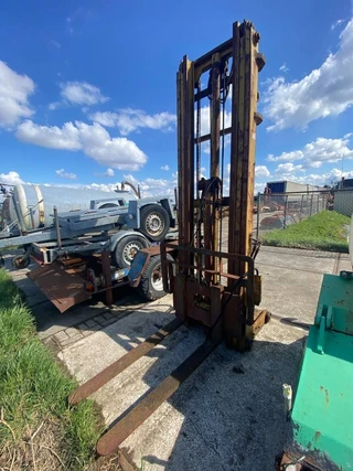- Heftruck Mast image 3 thumbnail