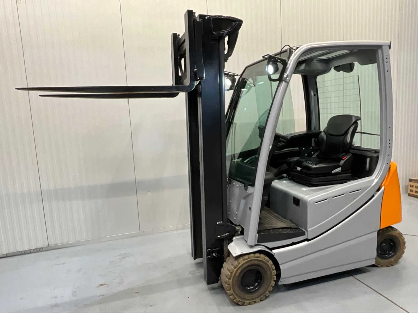 Still 2020 - RX20-16P Triplex - Freelift - Sideshift afbeelding 5