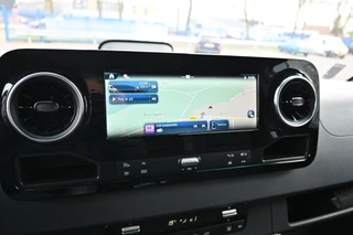 Mercedes-Benz eSprinter 2024 - 320 L2H2 Select 81kWh immagine 8