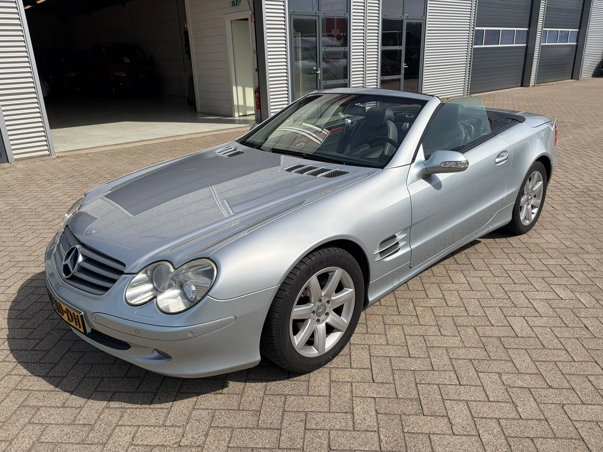 Mercedes-Benz SL 2003 - 350 Cabrio Hardtop Automaat Airco Cruisecontrol NL-Auto 77000KM ORGINEEL obrázek 2