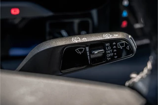 Porsche Taycan 2022 - Cross Turismo 4 | 93kWh | SOH 91% | Luchtvering | Panoramdak obrazek 22