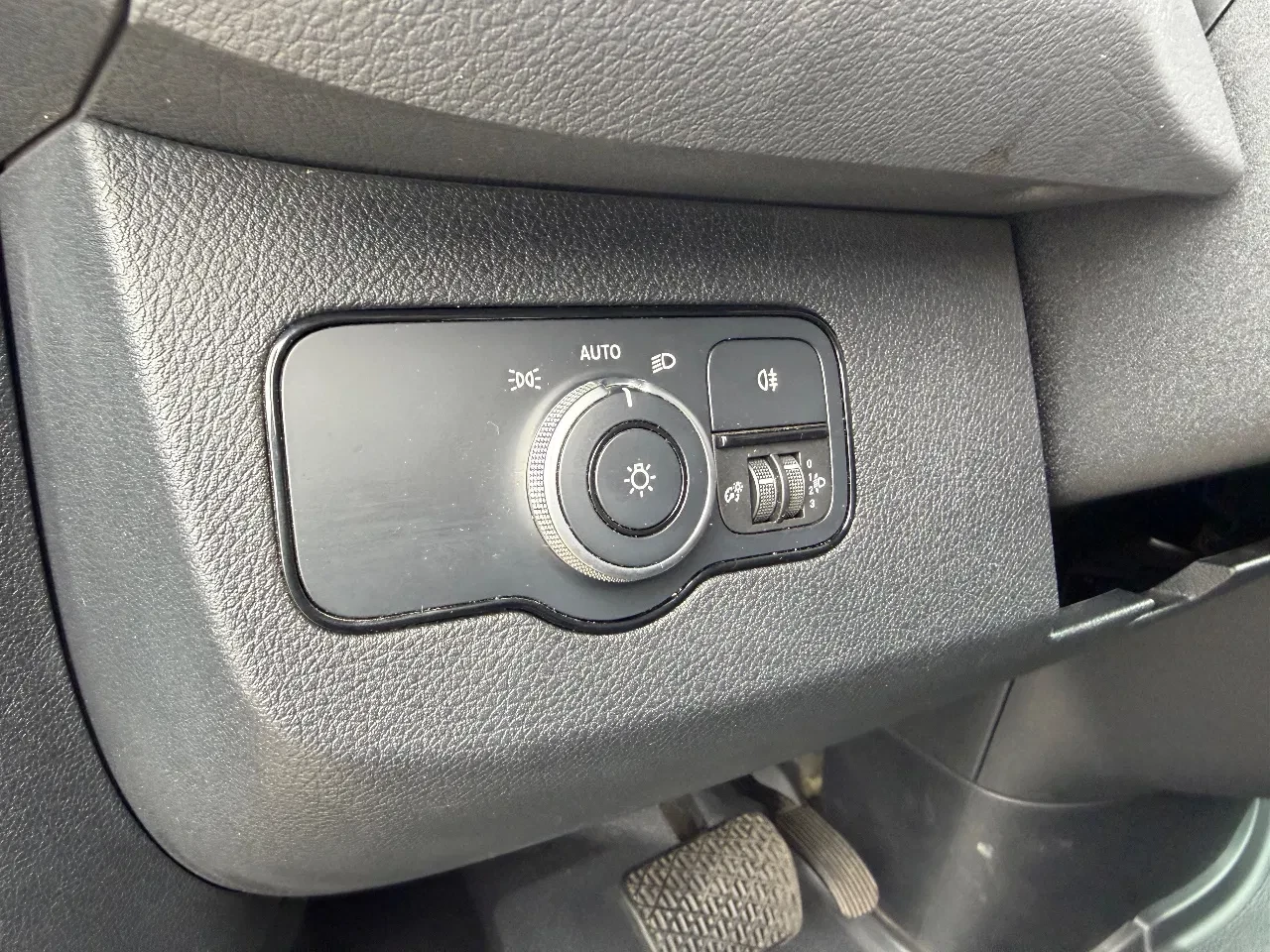 Mercedes-Benz Sprinter 2022 - 317CDI L2H1 Automaat Airco Trekhaak Applecarplay EURO 6 116000KM obrázek 13