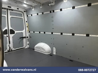 Volkswagen Crafter 2021 - 2.0 TDI L3H3 L2H2 Euro6 Airco | Apple Carplay | Android Auto | Parkeersensoren image 10
