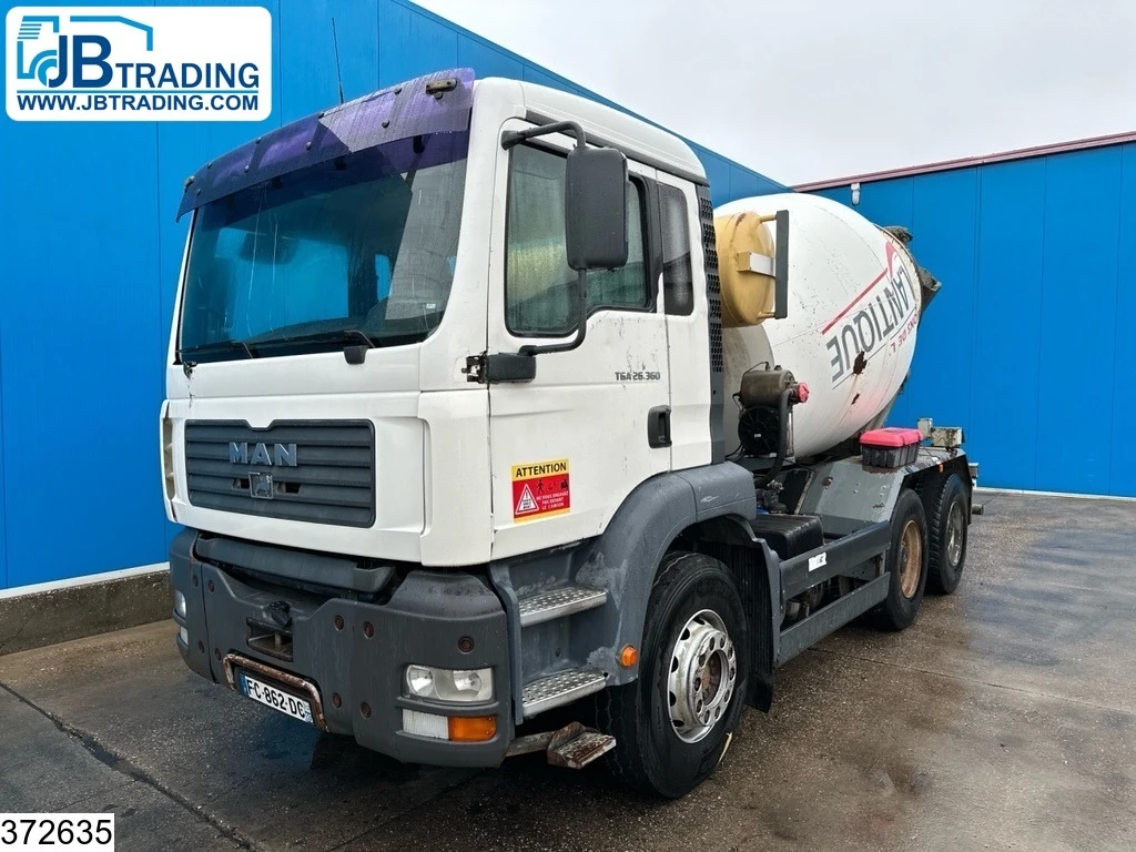 MAN TGA 2003 - 26 360 6x4, Manual transmission, Leaf spring suspension afbeelding 1