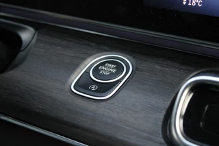 Mercedes-Benz V-Class 2024 - 300d - Avantgarde - DC - 4-matic - 360 Cam - Multibeam - Elektrische schuifdeuren - Digitale spiegel - Volle auto - Rijklaar obrazek 32