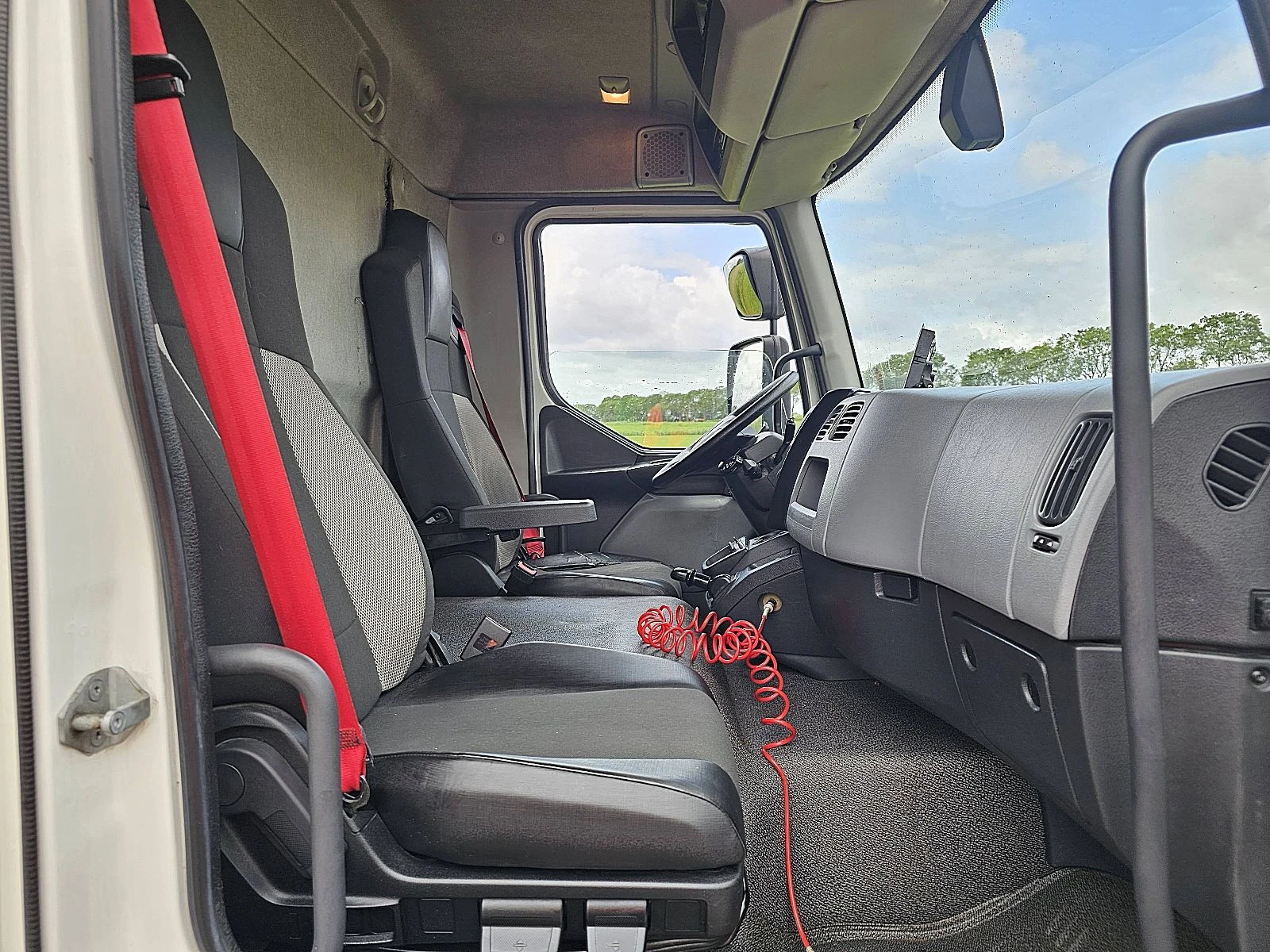 Renault 2018 - D 210 afbeelding 7