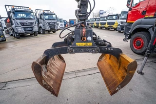 MAN TGS 2016 - 26.400 BB 6x6 + HIAB Z-PRO 191 imagem 7