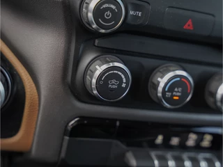 Dodge Ram 1500 2022 - Big Horn Night Edition 3.6L V6 4X4 image 29